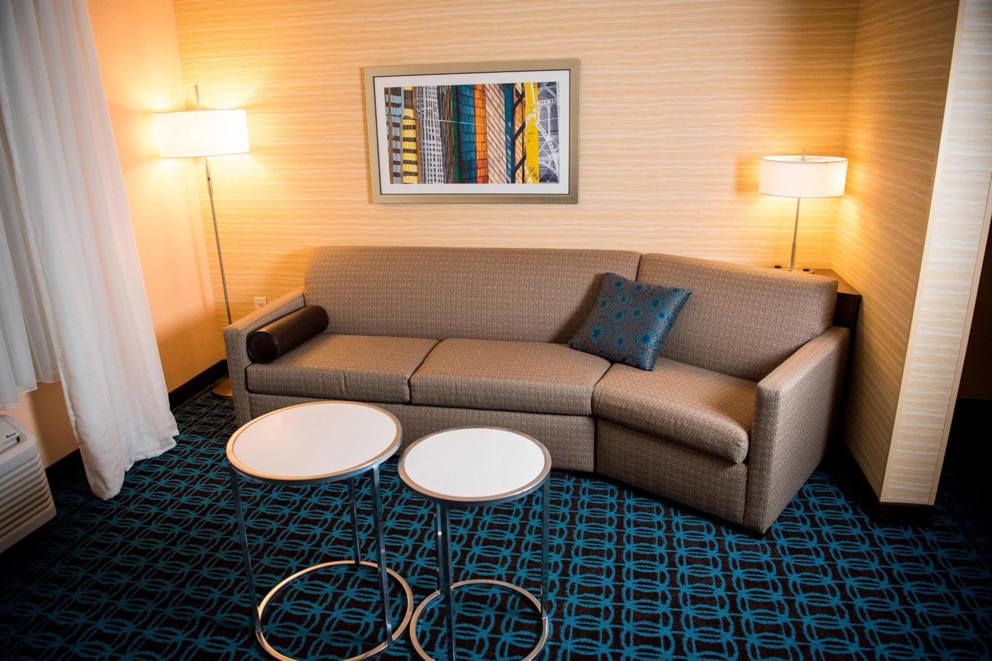 Fairfield Inn & Suites By Marriott Cincinnati Uptown/University Area Exterior foto